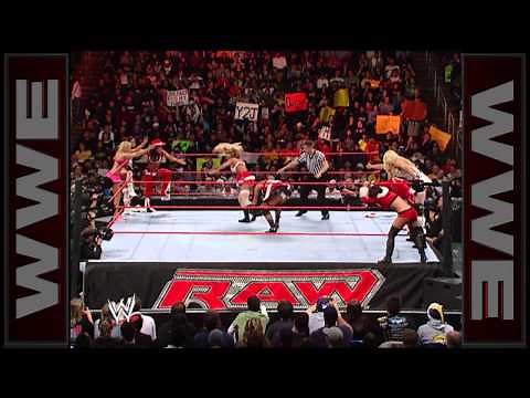Eight-Diva Tag Team Match: Raw, Dec. 17, 2007