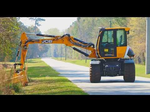 JCB Pothole Pro : Cut. Crop. Clean. With one machine.