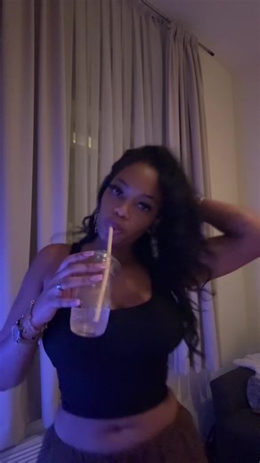 Vidéos de Miss Fatty 🕊️🎀 (@bigfattynotthelittleone) avec son original - chily_off