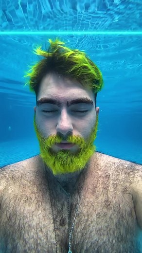 Underwater Portraits: Distinctive Looks in Blue Water