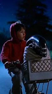 One of my favorite scenes in cinema. #movies #alien #themotherofallnerds | The Mother of All Nerds