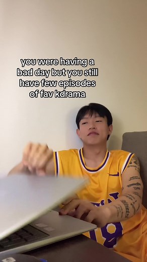 Understanding the Meaning of 'shibal saekkiya' in Tagalog