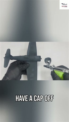 Airbrush Painting Tips: Avoid Spills & Perfect Your Model #shorts