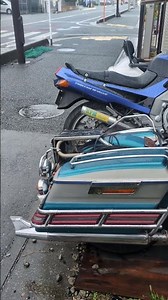 ハーレー RPM*マフラーエンジンサウンド ヤバいP官と並ぶ FLH ウルトラ #shorts