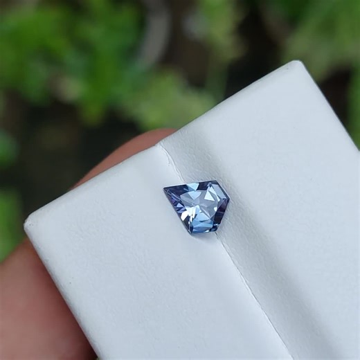 Violetish Blue Tanzanite Gemstone: Trillion Cut Loose Stone for Jewelry - Etsy