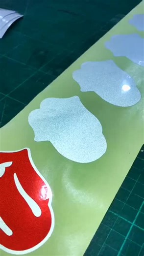 Reflective Stickers Cutting Technique Explained