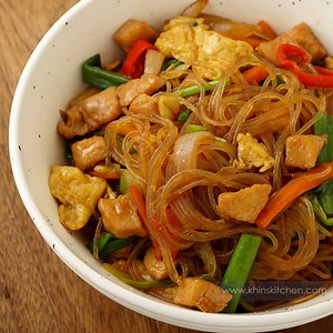 2.7M views · 2.7K reactions | Easy & Delicious Glass Noodles Stir Fry Recipe ▶ https://khinskitchen.com/glass-noodle-stir-fry/ | Khin's Kitchen | Facebook