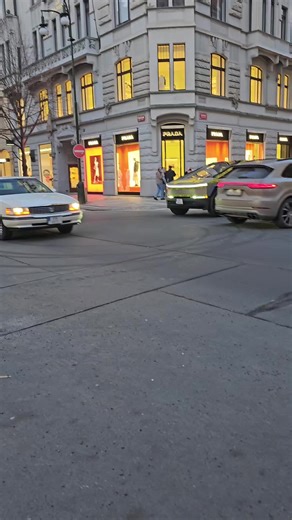 Videa uživatele cheburek (@_cheburek_1_) s original sound - islowaudios