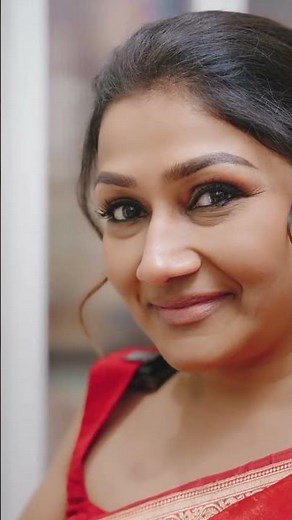 What's the Secret to Dolly Jain's Stunning Durga Puja Look?