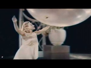 Sally Rand - Bubble Dance (1938)