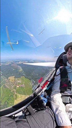 Stefan Langer (‪@SteFly‬) Dry Thermal Gaggle at WGC Tábor | Real Glider Racing View