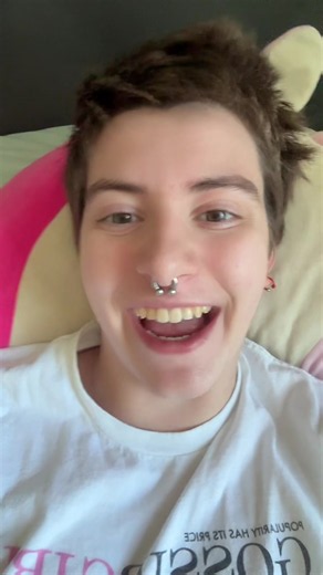 Seeing straight guys I hooked up with before testosterone — funny trans experience