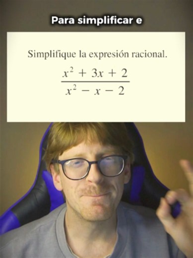 ¿Sabías que la fórmula resolvente no es solo para resolver ecuaciones, también sirve para factorizar? #matematicastiktok #clasesvirtuales #matematica #profedemate #universidad #estudio #parati #estudiantes #math #aprender #aprenderentiktok #calculo #analisismatematico