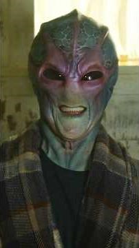 Resident Alien: Why Do Aliens Disguise Themselves as Humans? Alan Tudyk, Sci-Fi Comedy