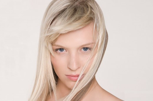 15 Top Hairstyles for Summer 2025, According to Hairstylists