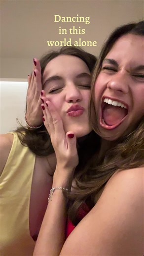 Stylish Prom Dresses for an Epic Night