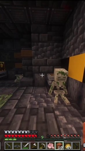 Explorando una base militar🪖 #minecraft #youtube #shortvideo #gaming #shorts #short #youtubeshorts