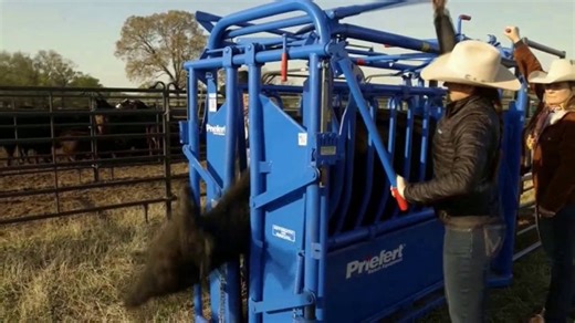 Priefert Manufacturing TV Spot, 'Equipment'