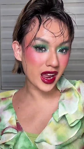 How to Achieve a Classic Wet Look Hairstyle: Step-by-Step Guide