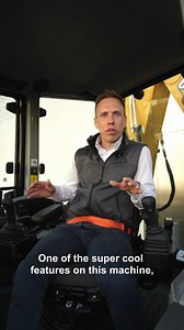 Operate the loader, the excavator, or both at the same time. The electro hydraulic seat mounted controls on our backhoe loaders help you get the job done! https://bit.ly/3REuEzb | Cat Construction