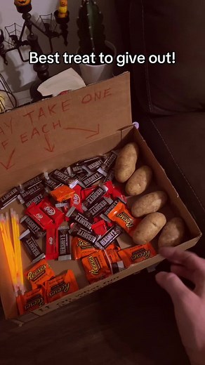 Creative Halloween Tradition: Giving Potatoes to Kids