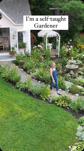 Follow along to see how the beautiful greenhouse turned out!! 💒 • • - [ ] #cottagegarden #cottagegardenlove #mycottage #mycottagegarden #englishcottagegarden #cottagegardening #cottagegardensamplings #gardensofinstagram #courtyardgarden #perennialgardens #gardenanswer #countrygardens #gardengatemagazine #thecottagejournal #gardeninspiration #unbelievablegardens #cottagesandbungalows #homeandgarden #thehappygardeninglife #gardendesign #romanticgardendreams #countrygarden #gardenplanning #gardeng
