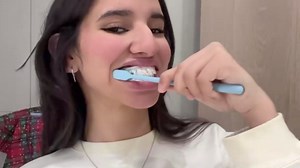 Niacinamide Whitening Toothpaste, 2 Pack Intensive Stain Removal Toothpaste for Yellow Teeth, Gum Care, Fresh Mint & Peach Breath, Tartar Control, Deep Clean for Men and Women, 3.5oz