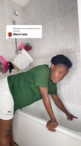 Il arrive que sur la table d’accouchement pour détendre ton périnée on utilise de l’eau chaude, il faut le faire même à la maison quand tu peux | Tata Larose TV