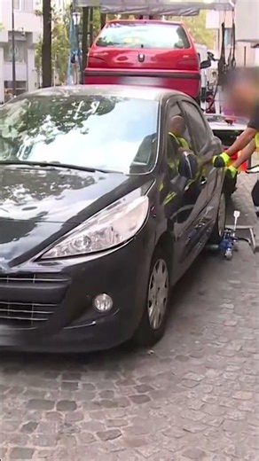 He saves his car from the impound lot at the last second! 😱🚗 | Shocking Investigation