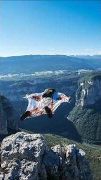 Wingsuit flying explained! Ultimate freedom in the air that you'll never forget! #wingsuitflying