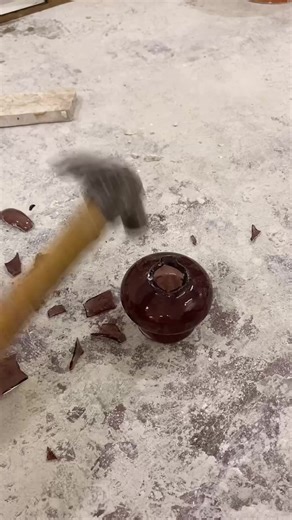 MONOMORFO collection by Assimply Studio The MONOMORFO collection is made from terrazzo composed of leftover glass crystals sourced from a factory in Minas Gerais, Brazil. This leftover material contributes to the creation of unique and colorful patterns for each piece in the collection. Shop on adorno.design Link in bio . . . . . #terrazzo #terrazzodesign #terrazzofurniture #tabledesign #furnituredesign