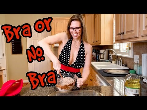 #BraOrNoBra🔥🔥🔥In The Kitchen Without A Bra [Diane Marie]