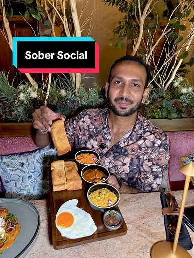 Exploring Non-Alcoholic Drinks at Sober Social