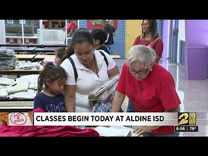 Classes begin at Aldine ISD