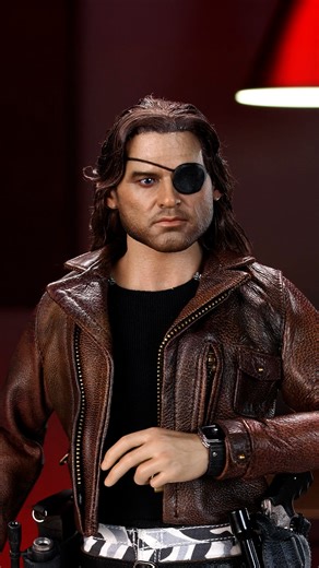 75K views · 1.5K reactions | Escape from scrolling and stop here for a First Look! We're unboxing the Snake Plissken Sixth Scale Figure by Asmus Collectible Toys.  This Escape from New York collectible is available for pre-order at Sideshow NOW! Asmus Toys #SnakePlissken #EscapeFromNewYork #ToyPhotography #Unboxing | Sideshow Collectibles | Facebook