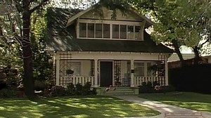 42K views · 1.4K reactions | Vicki Lawrence sings the Mama's Family TV theme song in our promo! Watch the show weeknights at 6PM | 5C on MeTV! | MeTV | Facebook