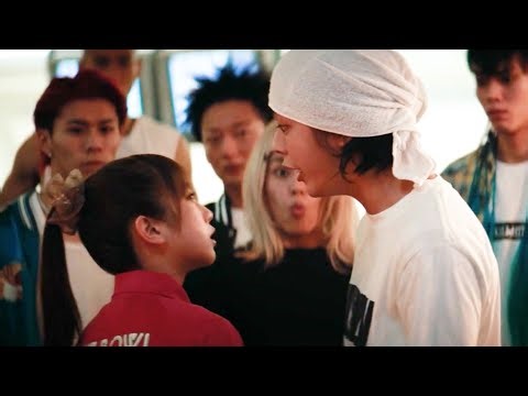 乃木坂46・与田祐希、倉悠貴と睨み合い＆強烈ビンタ！“コワモテ不良”を強気に制圧 映画『OUT』本編映像