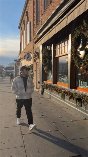 Stoneacre Brasserie | Newport Restaurant on Instagram: "He came for vibes. Left with a shift. #POV #HospitalityLife #Servicelndustry #RestaurantTok"