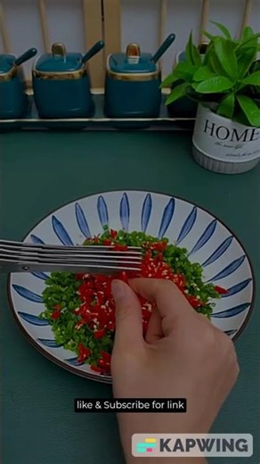 Multi-Blade Kitchen Scissors — Cut Parsley & Scallions Fast