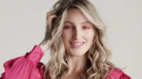 Marc Anthony Curl It Up Volume Boost Spray, Extra Hold, Strictly Curls - Avocado Oil & Shea Butter Enhances with a Soft Finish Paraben-Free, Sulfate-Free, Phthalate-Free