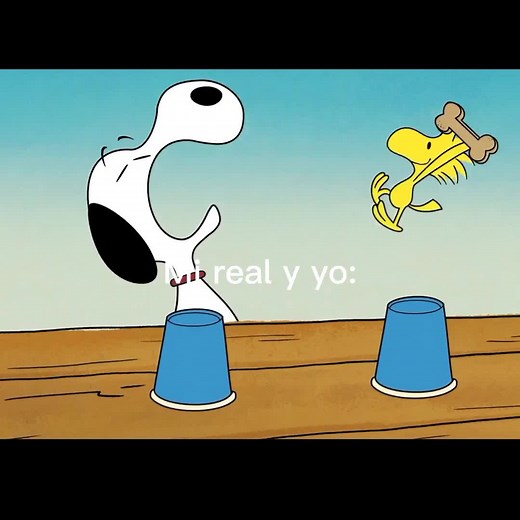 Snoopy en la piscina: risas y comedia