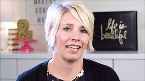 Do you think you could tell 1 story a week? | Heidi Swapp