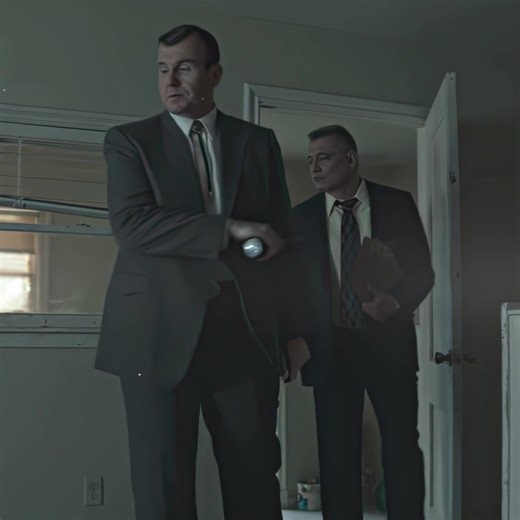 Exploring Bill Tench's Fearful Moments in Mindhunter
