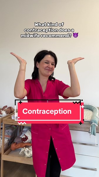 Breastfeeding is often perceived as a natural form of contraception, but it’s important to remember that it is not! Although in the first months after childbirth, when the mother is exclusively breastfeeding, there can be a suppressive effect on ovulation, this does not provide 100% certainty that you won’t become pregnant. 🚫 After giving birth, when you resume sexual activity, it’s a good idea to think about additional protection. There are many contraceptive methods that can be safely used du