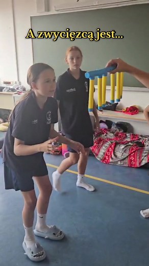 Hand Speed Challenge with Asach: Test Your Skills