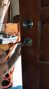 door knob install #tutorial | Bobong Viovicente
