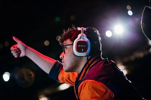 Genesis 7 live results and standings