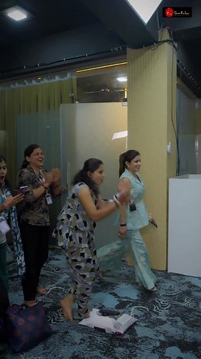 169K views · 2.1K reactions | Jitni stylish Ritu Mam hain, utni hi sweet bhi  Unki smile se hi milta hai motivation aur pyaar dono ✨ #talentedrituinsan | Talented Ritu Insan | Facebook