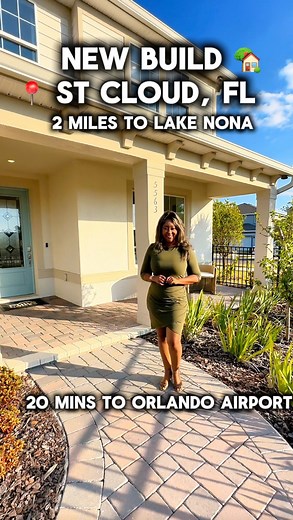 ✨ Want the Lake Nona lifestyle… without the Lake Nona price tag? 👀✨ This 📍 St. Cloud, FL hidden gem gives you luxury, space, top-rated schools, and resort-style amenities — just 10 minutes to Lake Nona, 15 minutes to MCO, and 35 minutes to Disney. 🔥 4–5 bedrooms | 3.5–5 bathrooms | 3-car garage 🤩🤩Featured Floorplan starts at $715K 🤩🤩 🔥 Floor plans start at $509K (Pricing varies based on sq feet, upgrades, pool selection, availability) Plus… this builder is offering up to $50,000 in flex 