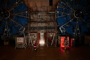 Festive physics: Santa Claus visits the small wheels of the ATLAS Experiment at CERN 🎅 Looks like the CERN scientists have been good this year ☺️ | CERN